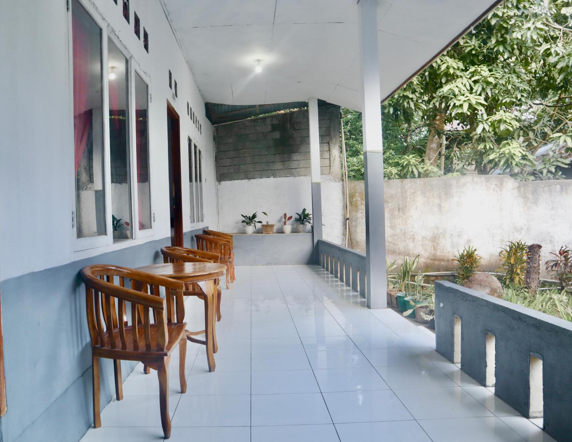 Tarsius Home Stay Rinondoran 외부 사진